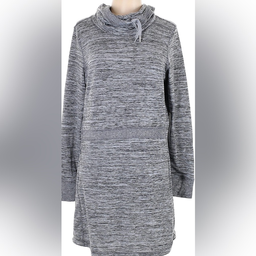 ZeroXposur casual dress with good and pockets